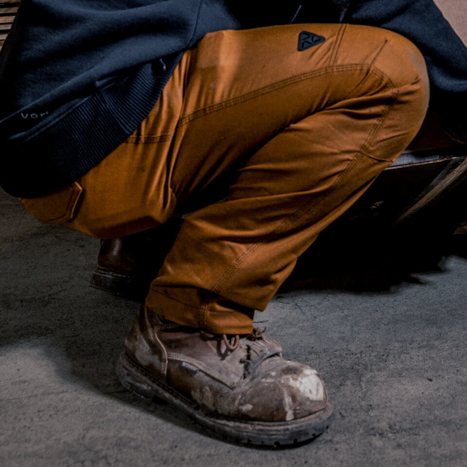 Tradesman wearing Vohl’s straight leg pants 
