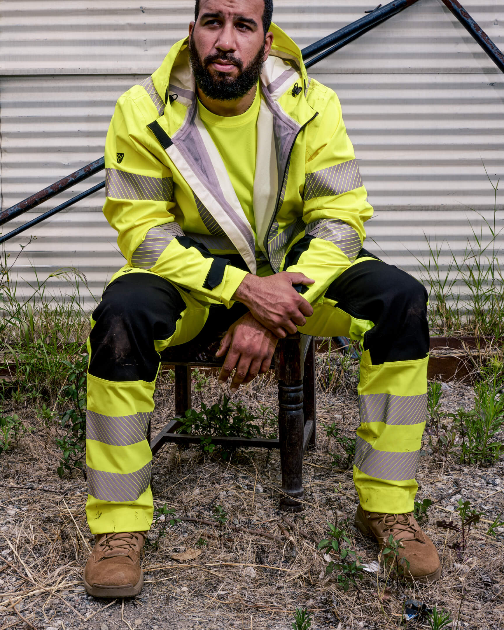 Close-up of the VOHL Hi Vis Utility Pant – Safety Yellow showing cargo storage, reinforced panels and reflective trim | color:safety-yellow