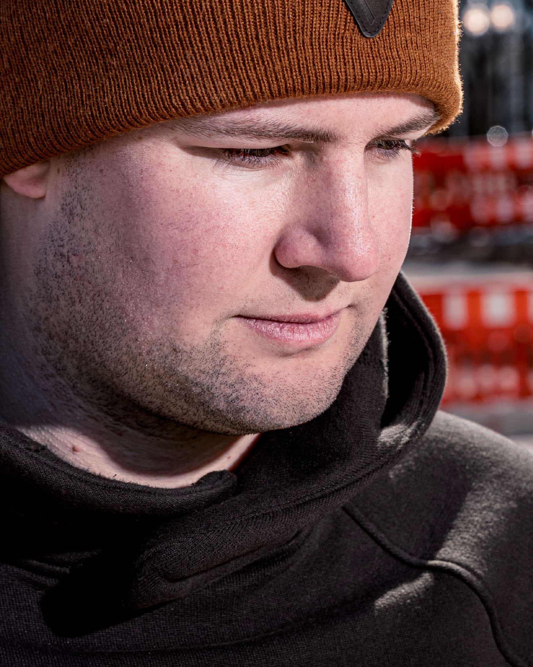 Vohl Heavyweight Fleece Hoody – Black – SKU WW-PO-900, lifestyle closeup | color: black